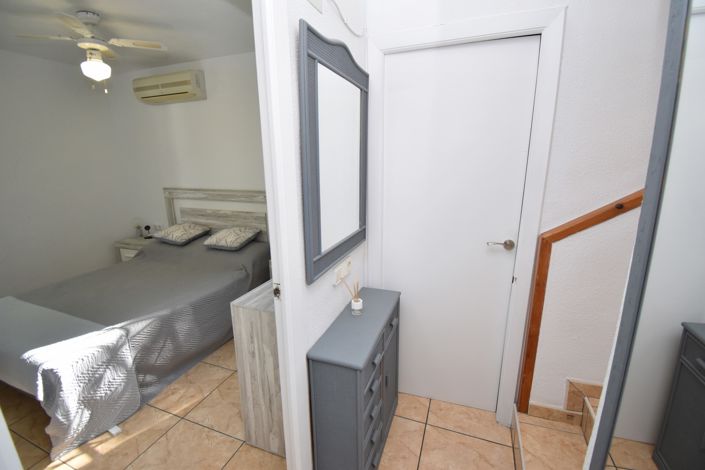 Image No.16-2 Bed Townhouse for sale