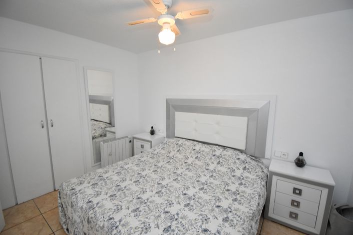 Image No.17-2 Bed Townhouse for sale