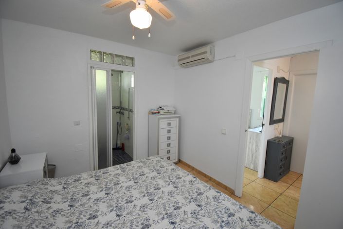 Image No.19-2 Bed Townhouse for sale