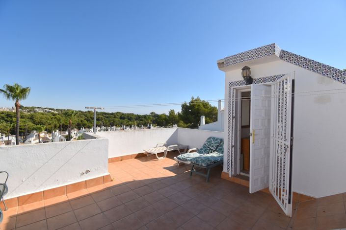 Image No.24-2 Bed Townhouse for sale