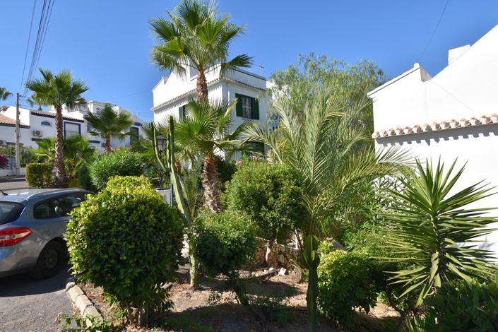 Image No.28-2 Bed Townhouse for sale