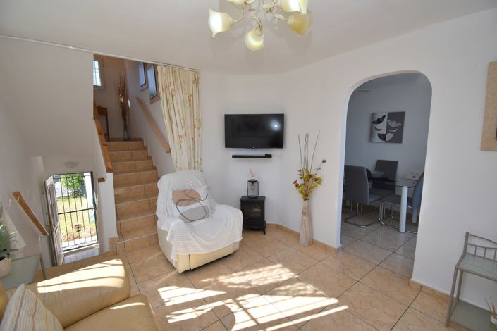 Image No.9-2 Bed Townhouse for sale