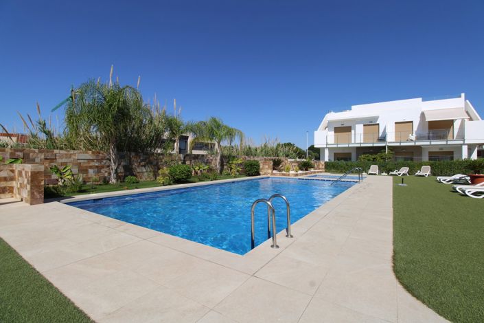Image No.26-2 Bed Property for sale