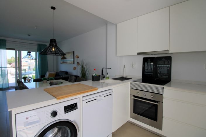 Image No.6-2 Bed Property for sale