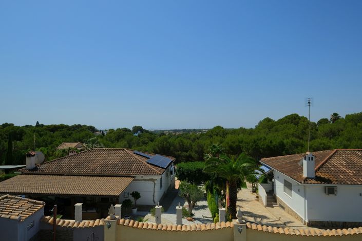 Image No.16-5 Bed Villa for sale