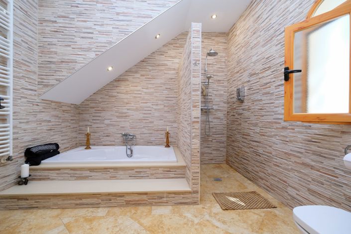 Image No.21-5 Bed Villa for sale