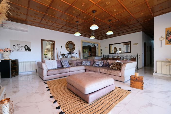 Image No.4-5 Bed Villa for sale