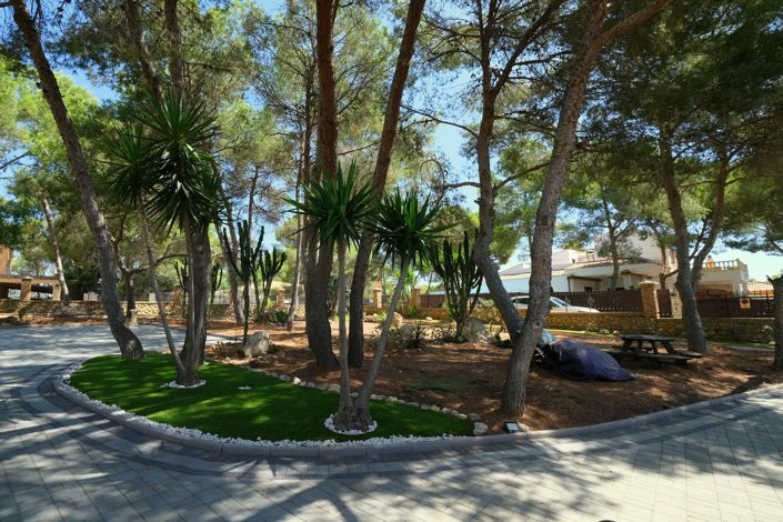 Image No.51-5 Bed Villa for sale