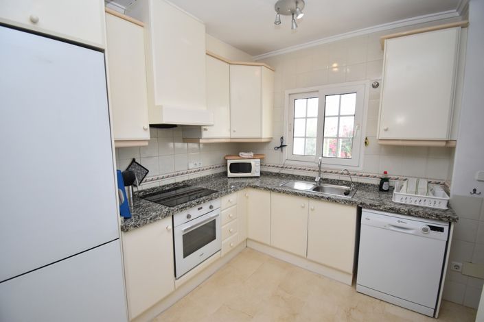 Image No.4-2 Bed Townhouse for sale