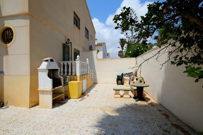 Image No.21-3 Bed Villa for sale