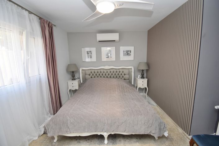 Image No.14-2 Bed Villa for sale