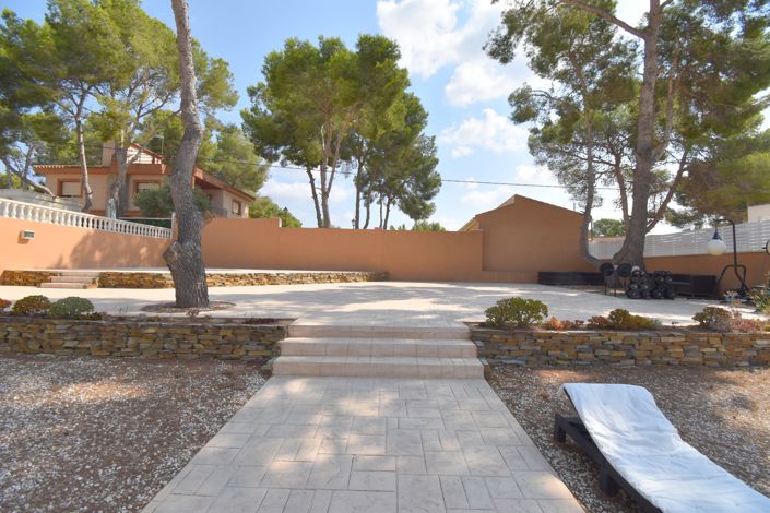 Image No.21-2 Bed Villa for sale