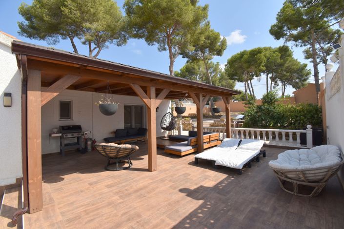Image No.25-2 Bed Villa for sale