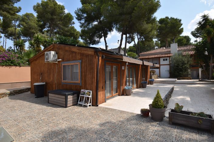 Image No.32-2 Bed Villa for sale
