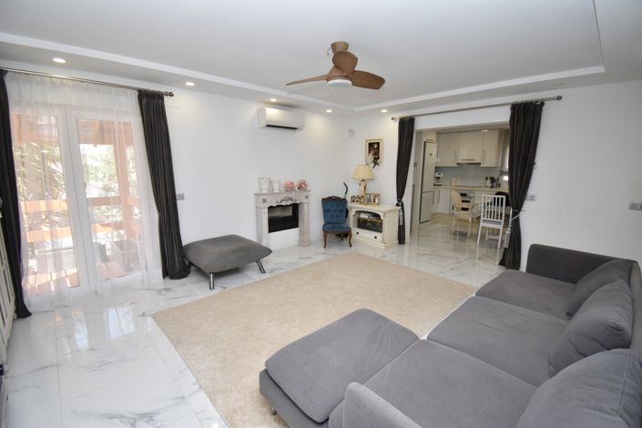 Image No.9-2 Bed Villa for sale