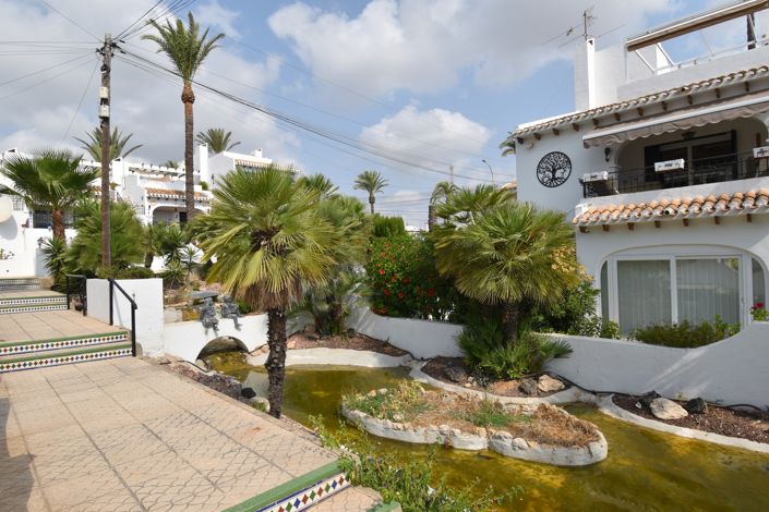 Image No.28-2 Bed Bungalow for sale