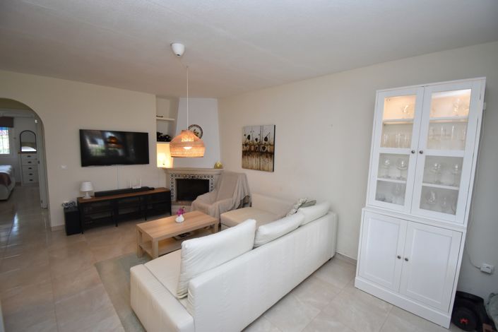 Image No.9-2 Bed Bungalow for sale