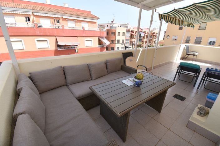 Image No.16-2 Bed Property for sale