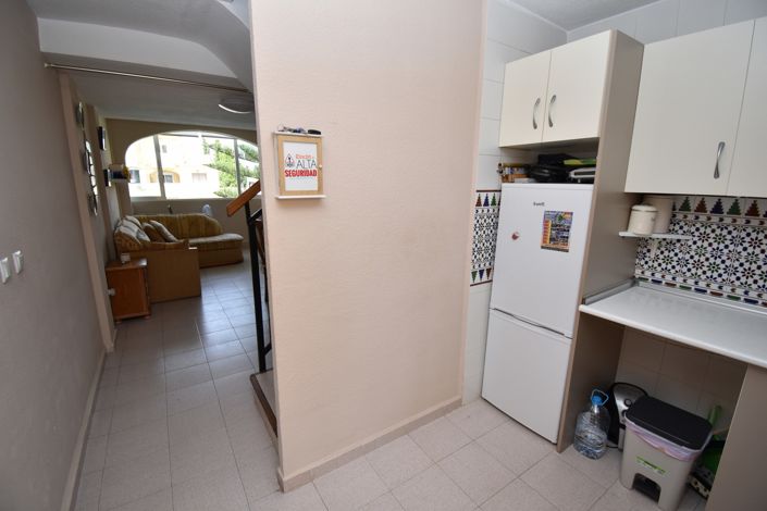 Image No.7-2 Bed Property for sale