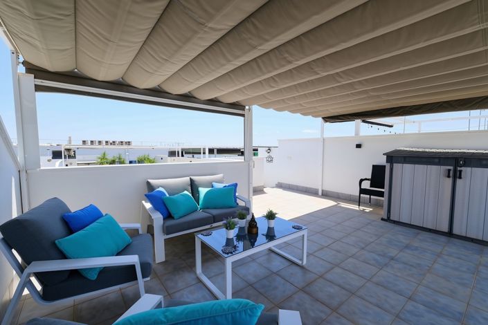 Image No.20-2 Bed Property for sale