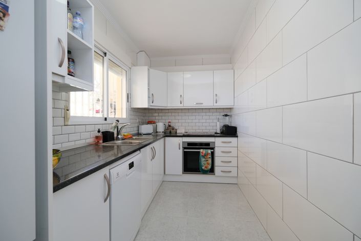 Image No.22-5 Bed Villa for sale