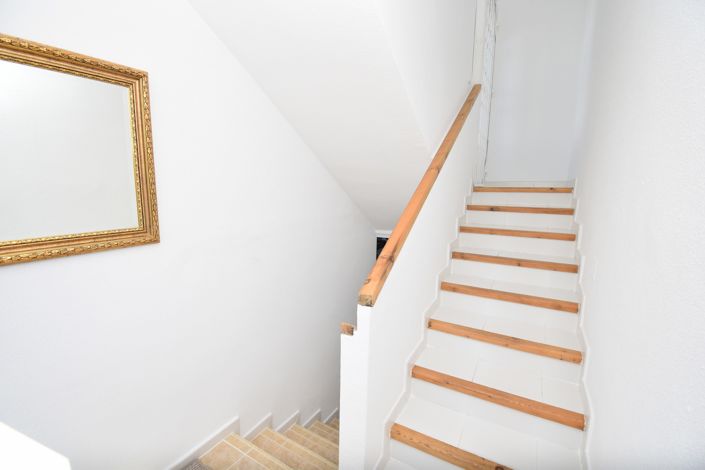Image No.26-3 Bed Townhouse for sale