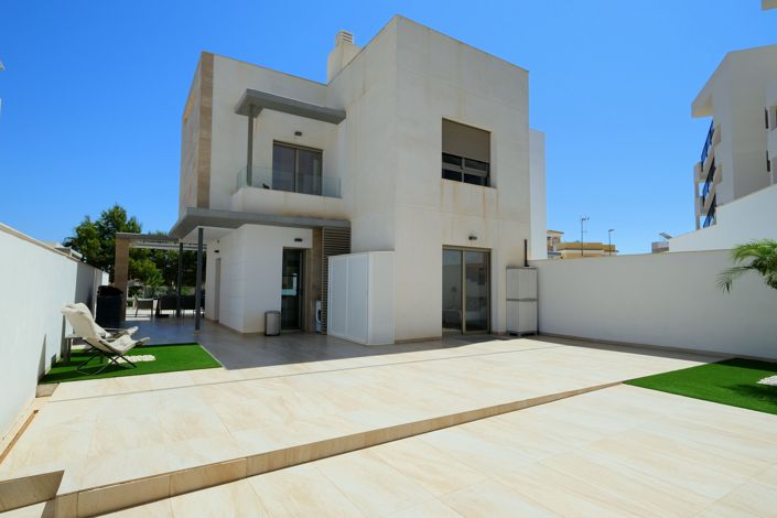 Image No.2-Villa de 3 chambres à vendre à Villamartin