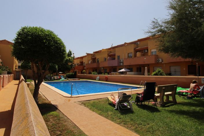 Image No.2-3 Bed Townhouse for sale