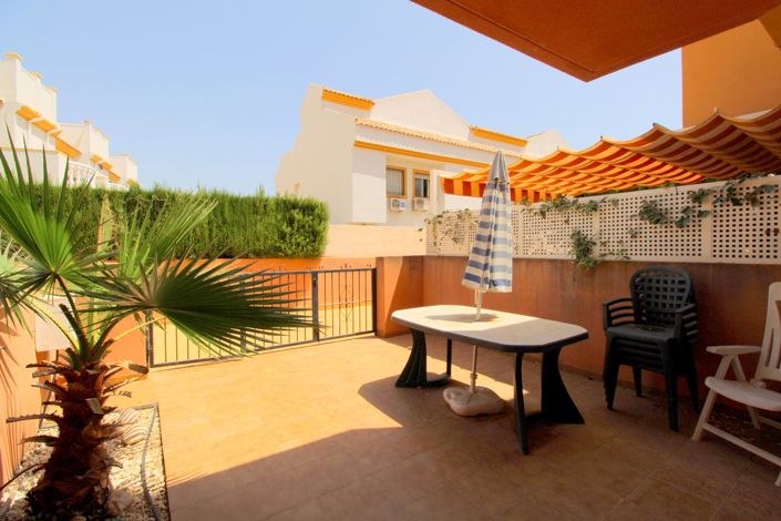 Image No.6-3 Bed Townhouse for sale