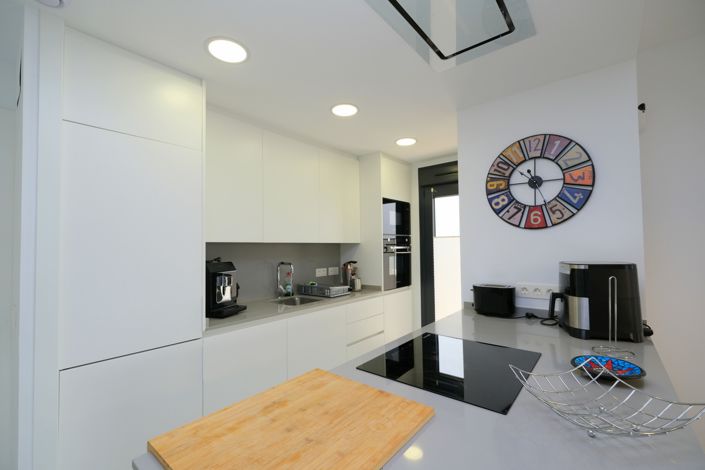 Image No.8-3 Bed Villa for sale