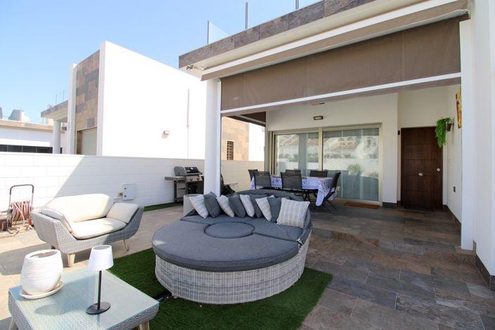 Image No.18-3 Bed Villa for sale