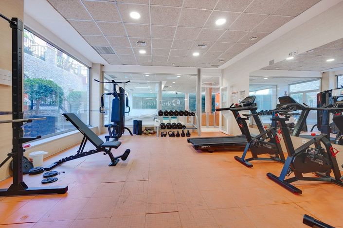 Image No.19-2 Bed Property for sale