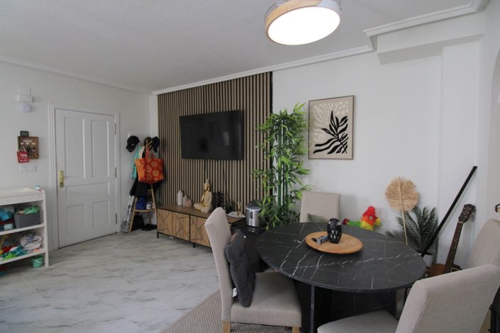 Image No.8-3 Bed Townhouse for sale