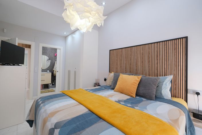 Image No.16-3 Bed Villa for sale
