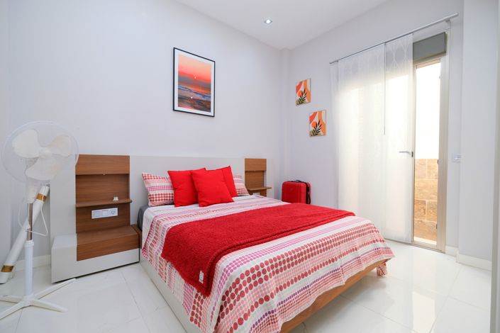 Image No.18-3 Bed Villa for sale