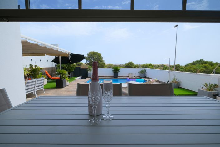 Image No.24-3 Bed Villa for sale