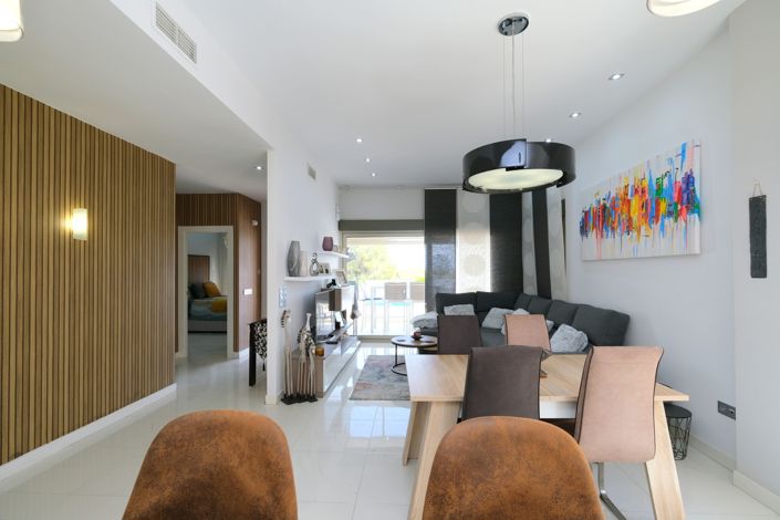 Image No.7-3 Bed Villa for sale