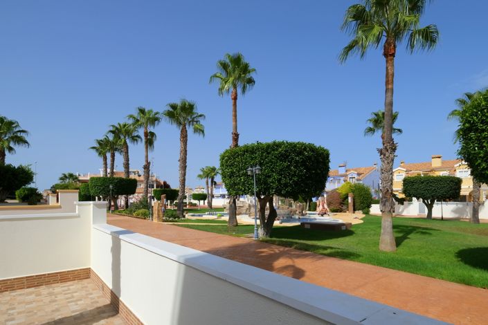 Image No.16-2 Bed Property for sale