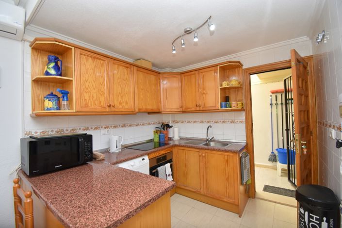 Image No.4-2 Bed Property for sale