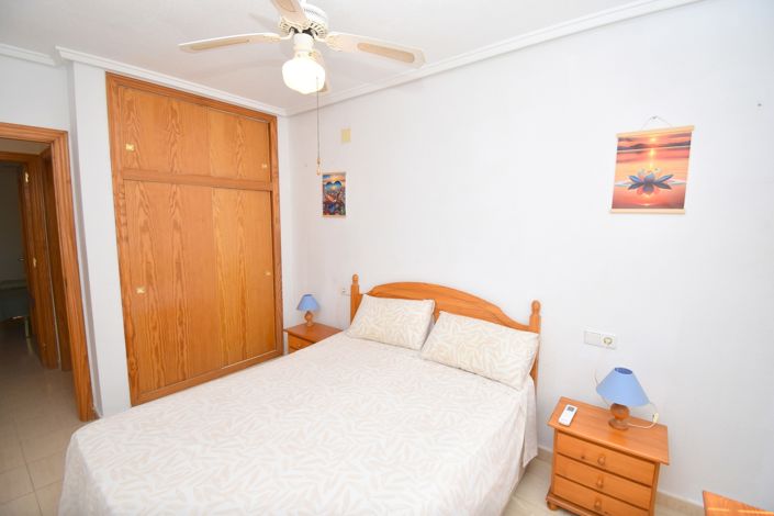 Image No.7-2 Bed Property for sale