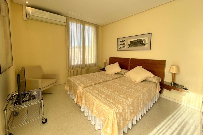 Image No.20-4 Bed Villa for sale