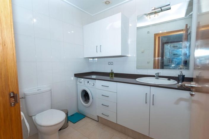 Image No.9-3 Bed Apartment for sale