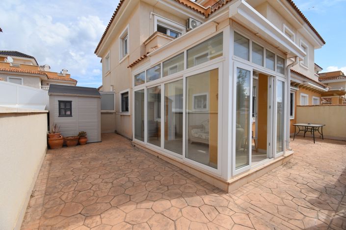 Image No.24-2 Bed Townhouse for sale