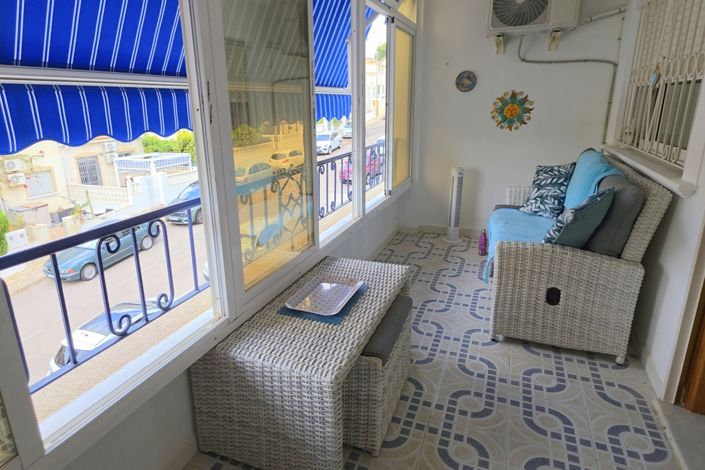 Image No.3-2 Bed Property for sale