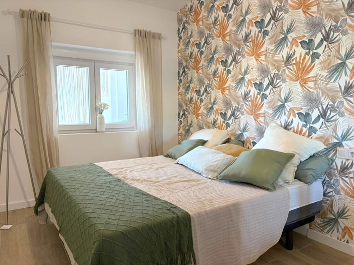 Image No.17-3 Bed Bungalow for sale