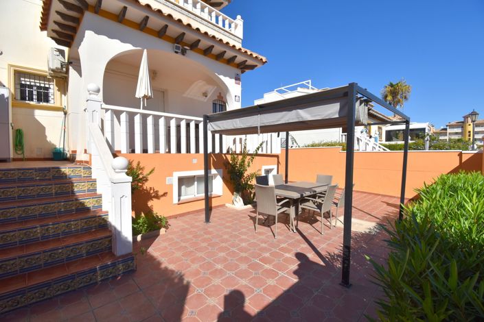 Image No.24-2 Bed Townhouse for sale