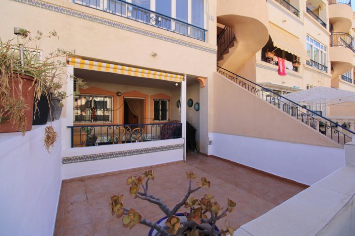 Image No.2-2 Bed Property for sale