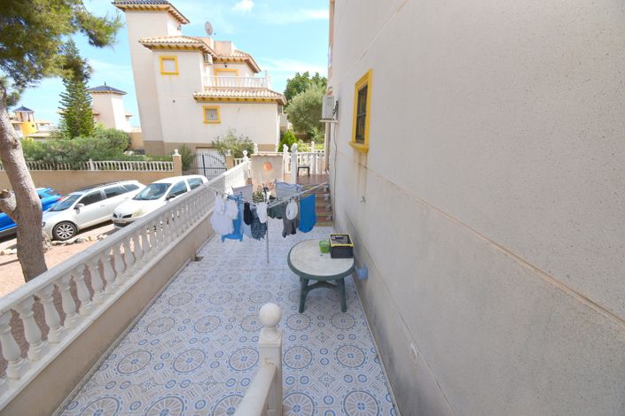Image No.16-2 Bed Property for sale