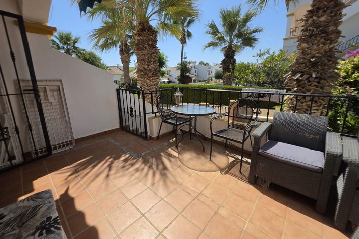 Image No.3-2 Bed Townhouse for sale