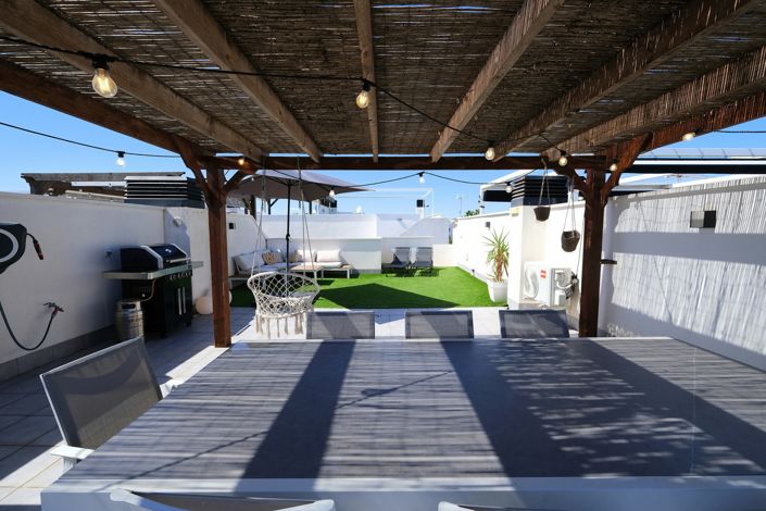 Image No.19-2 Bed Property for sale